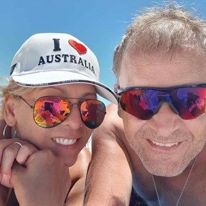 Meet your Posher, Cris